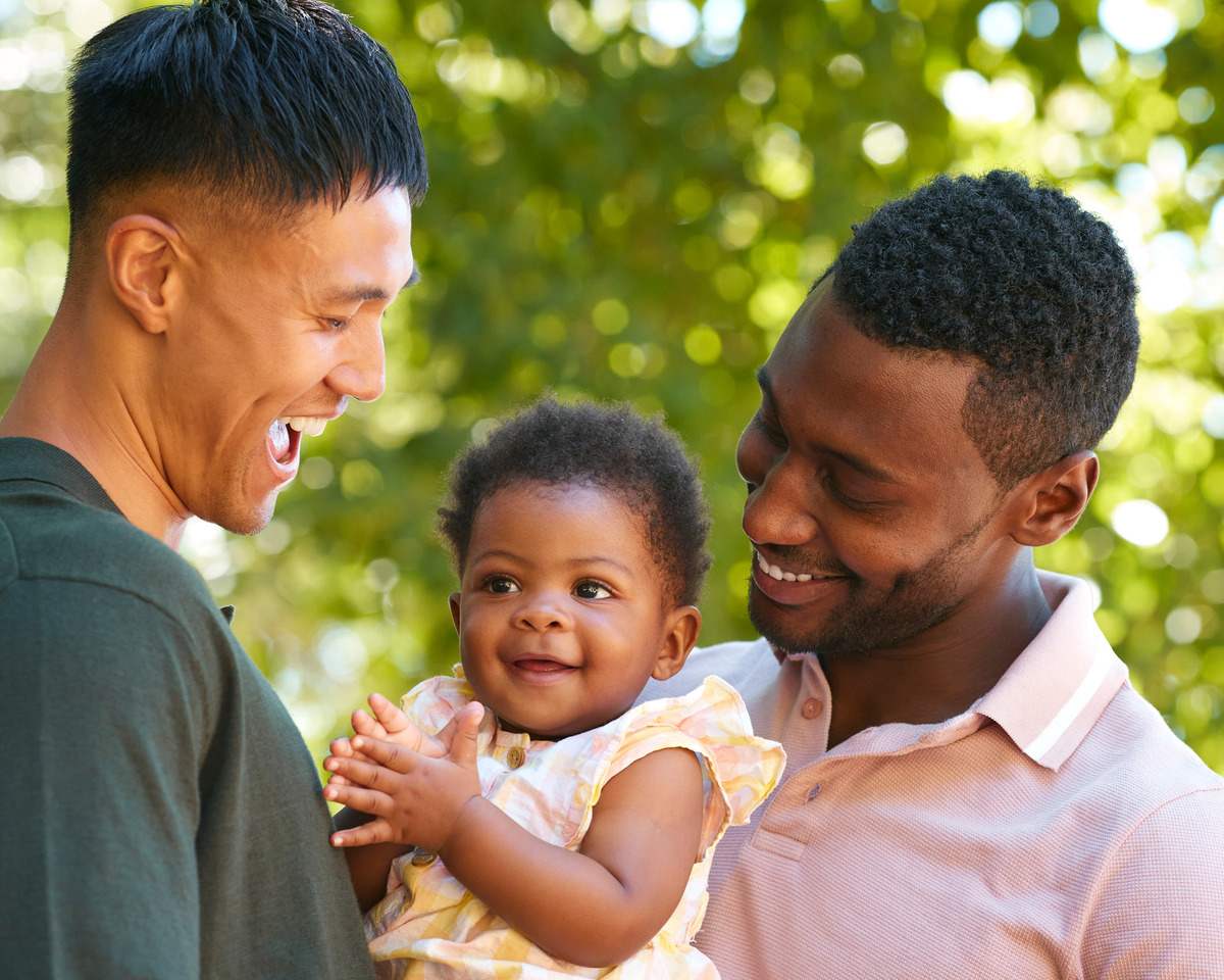 Surrogacy for Gays: What You Need to Know Before Choosing a Surrogacy Agency