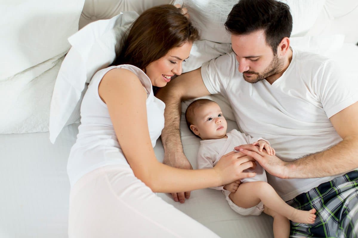 Surrogate Mother Agencies vs. Going Independent: What Nobody Tells You